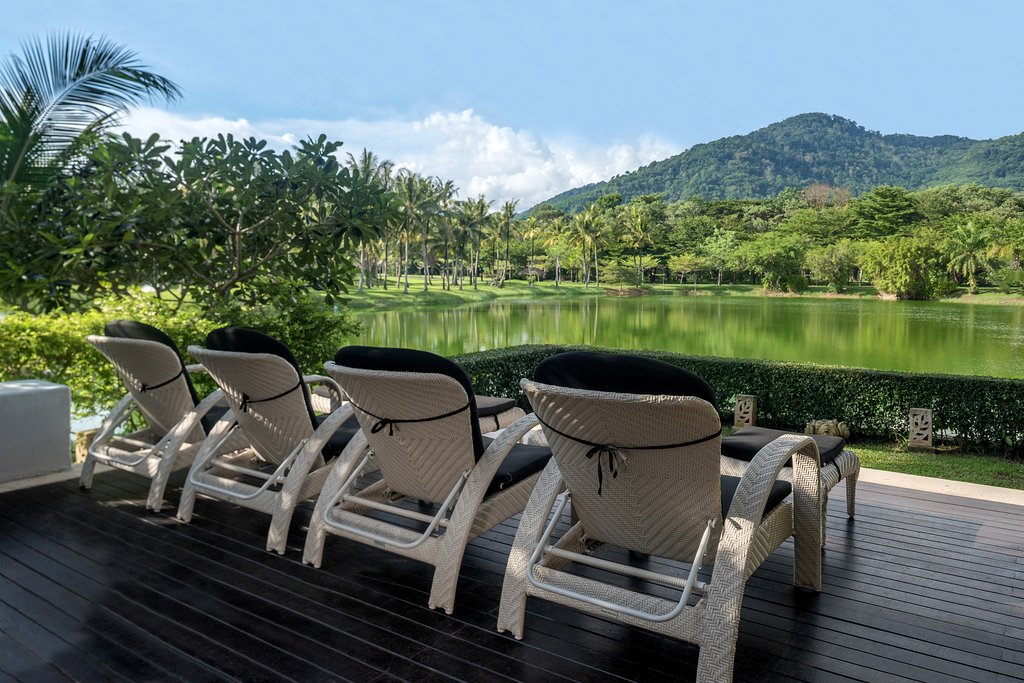 Phuket_small/eforea-spa-terrace.jpg